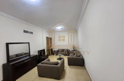 Apartment - 2 Bedrooms - 2 Bathrooms for rent in Al Nasr Street - Al Nasr - Doha