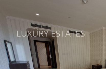 Apartment - 1 Bedroom - 2 Bathrooms for rent in East Porto Drive - Porto Arabia - The Pearl Island - Doha