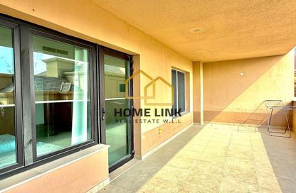 Apartment - 2 Bedrooms - 2 Bathrooms for rent in West Porto Drive - Porto Arabia - The Pearl Island - Doha