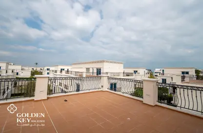 فيلا - 6 غرف نوم - 7 حمامات للايجار في حدائق فلورستا - حدائق فلورستا - جزيرة اللؤلؤة - الدوحة