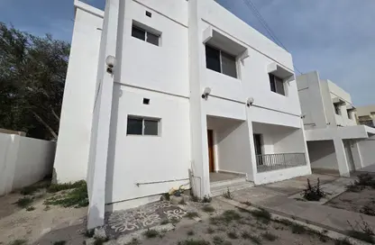 فيلا - 4 غرف نوم - 4 حمامات للايجار في شارع النصر - النصر - الدوحة