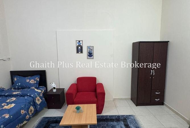 1005821 - Property Image 2