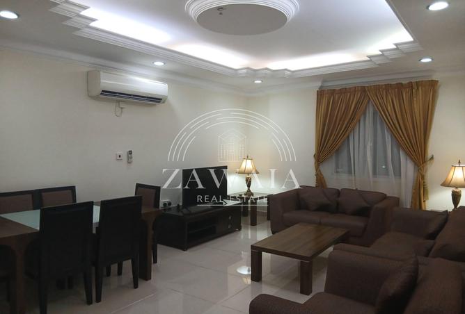 2OZjn8js8rg - Property Image 2