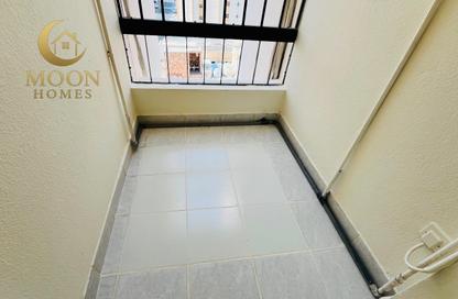 Apartment - 1 Bedroom - 1 Bathroom for rent in Umm Ghwailina Comm - Umm Ghuwalina - Umm Ghuwailina - Doha