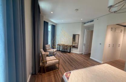 Apartment - 2 Bedrooms - 3 Bathrooms for rent in Floresta Gardens - Floresta Gardens - The Pearl Island - Doha
