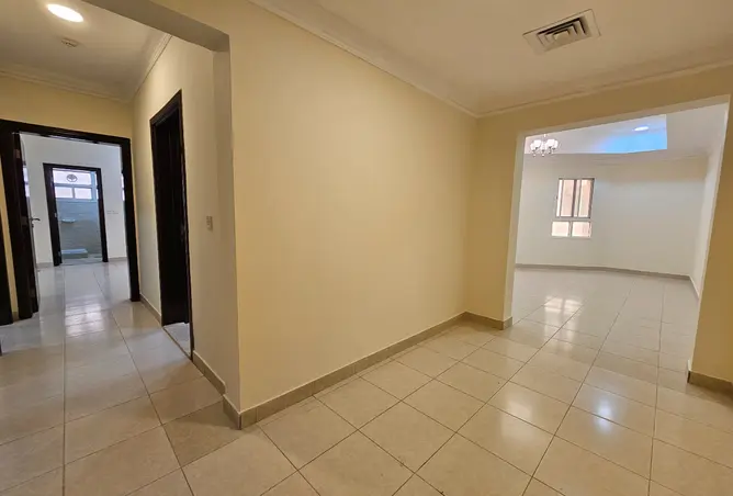 54493099 - صورة العقار 3