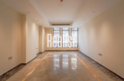 Apartment - 3 Bedrooms - 4 Bathrooms for rent in Giardino Gardens - Giardino Villas - The Pearl Island - Doha
