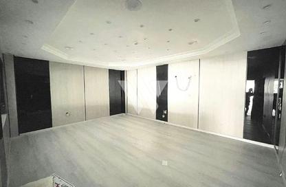 Show Room - Studio - 1 for rent in Al Sadd Road - Al Sadd - Doha