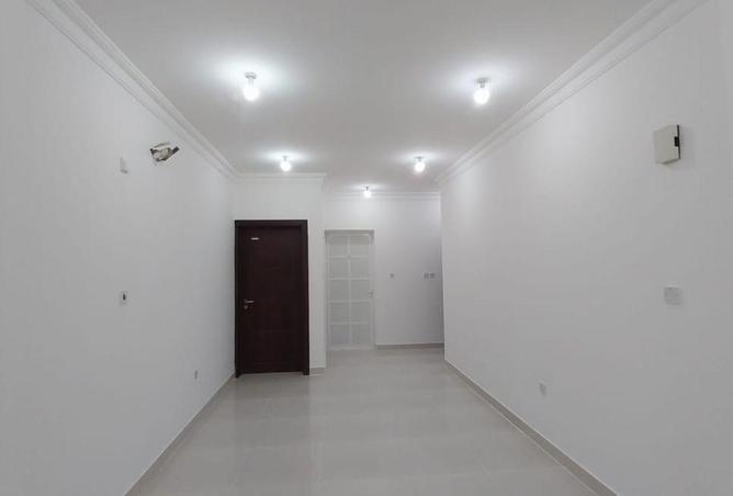 54200162 - Property Image 3