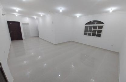 Apartment - 2 Bedrooms - 2 Bathrooms for rent in Old Airport 43 - Old Airport Road - Doha