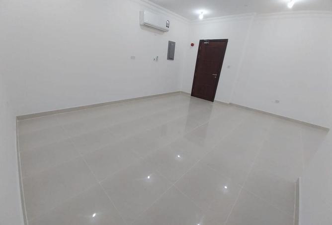 54200162 - Property Image 2