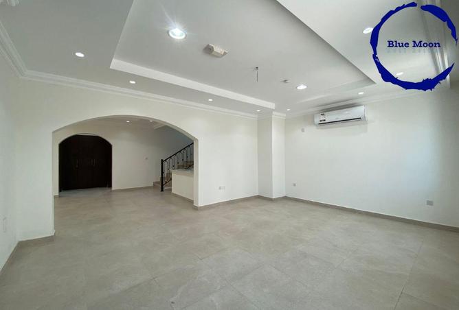 53423045 - Property Main Image