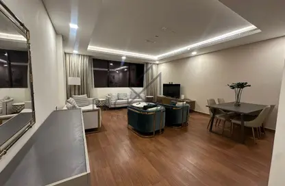 Apartment - 3 Bedrooms - 4 Bathrooms for rent in Giardino Apartments - The Pearl Island - Doha