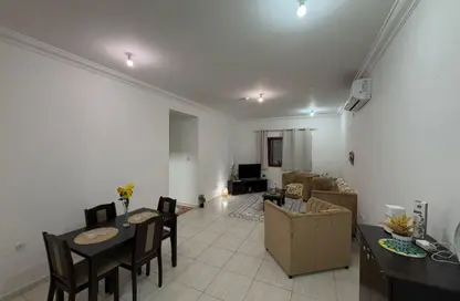 Apartment - 2 Bedrooms - 2 Bathrooms for rent in Fereej Bin Mahmoud North - Fereej Bin Mahmoud - Doha