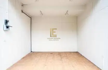 Shop - Studio for rent in Al Mirqab - Doha