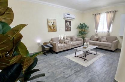 Villa - 6 Bedrooms - 4 Bathrooms for rent in Al Sakhama - Doha