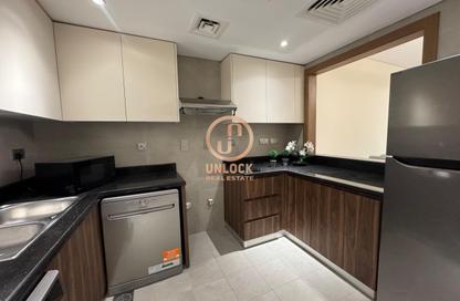 Apartment - 2 Bedrooms - 4 Bathrooms for rent in West Walk - Al Waab - Doha