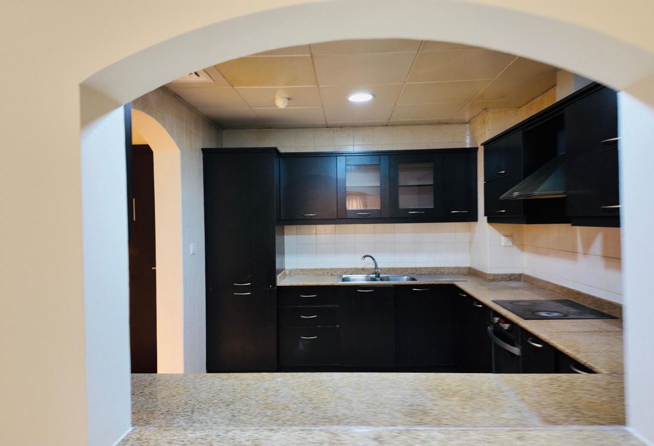 STUDIO APARTMENT WITH MARINA VIEW WITHOUT BALCONY thumbnail 5
