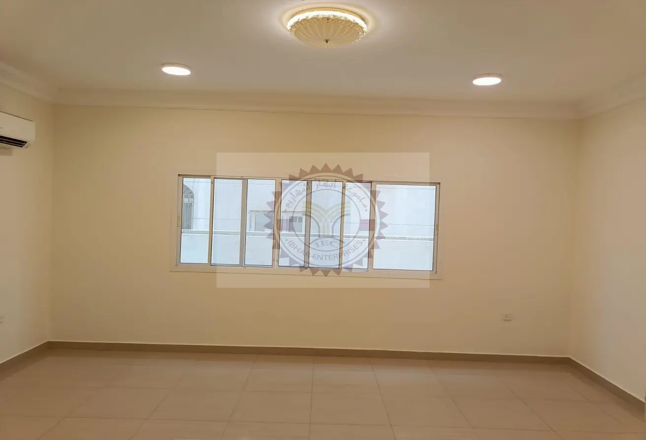 62351380 - Property Main Image