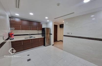 Apartment - 2 Bedrooms - 2 Bathrooms for rent in West Porto Drive - Porto Arabia - The Pearl Island - Doha