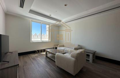Apartment - 1 Bedroom - 2 Bathrooms for rent in Viva Central - Viva Bahriyah - The Pearl Island - Doha