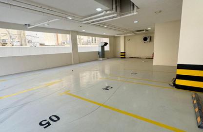 Apartment - 2 Bedrooms - 3 Bathrooms for rent in Al Nasr Street - Al Nasr - Doha