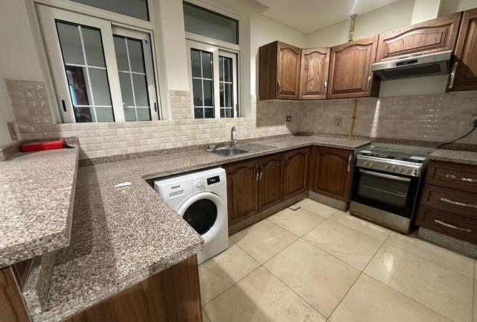 1005168 - Property Image 3