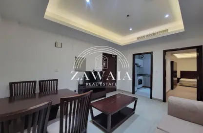 Apartment - 2 Bedrooms - 2 Bathrooms for rent in Umm Ghwailina Comm - Umm Ghuwalina - Umm Ghuwailina - Doha
