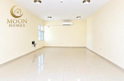 Apartment - 2 - 2 for rent in Al Mansoura - Al Mansoura - Doha