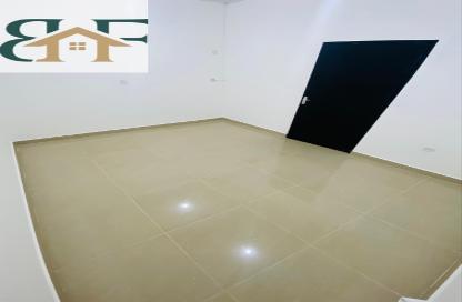 Apartment - 1 Bedroom - 1 Bathroom for rent in New Salata - Salata - Doha