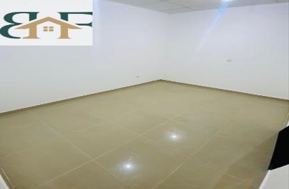 Apartment - 1 Bedroom - 1 Bathroom for rent in New Salata - Salata - Doha