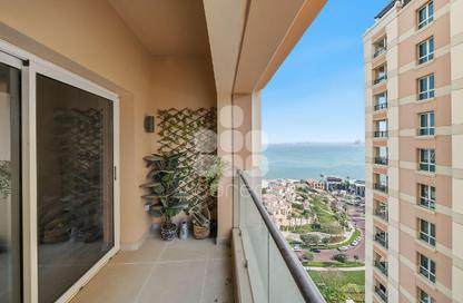 Apartment - Studio - 1 Bathroom for rent in Al Mutahidah Tower - Viva Bahriyah - The Pearl Island - Doha