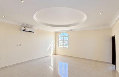 Villa - 5 - 5 for rent in Umm Salal Ali - Umm Salal Ali - Doha Villa - 5 - 5 for rent in Umm Salal Ali - Umm Salal Ali - Doha