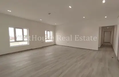 Apartment - 2 Bedrooms - 3 Bathrooms for rent in Fereej Kulaib - Doha