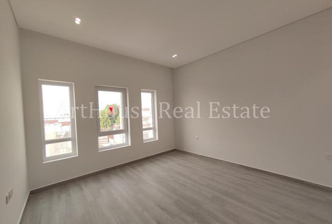 1014656 - Property Image 2