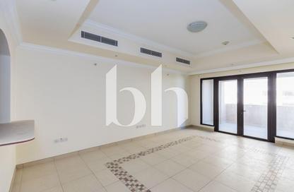 Apartment - 1 Bedroom - 2 Bathrooms for rent in West Porto Drive - Porto Arabia - The Pearl Island - Doha