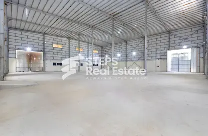 Warehouse - Studio - 1 Bathroom for rent in East Industrial Street - Birkat Al Awamer - Al Wakra