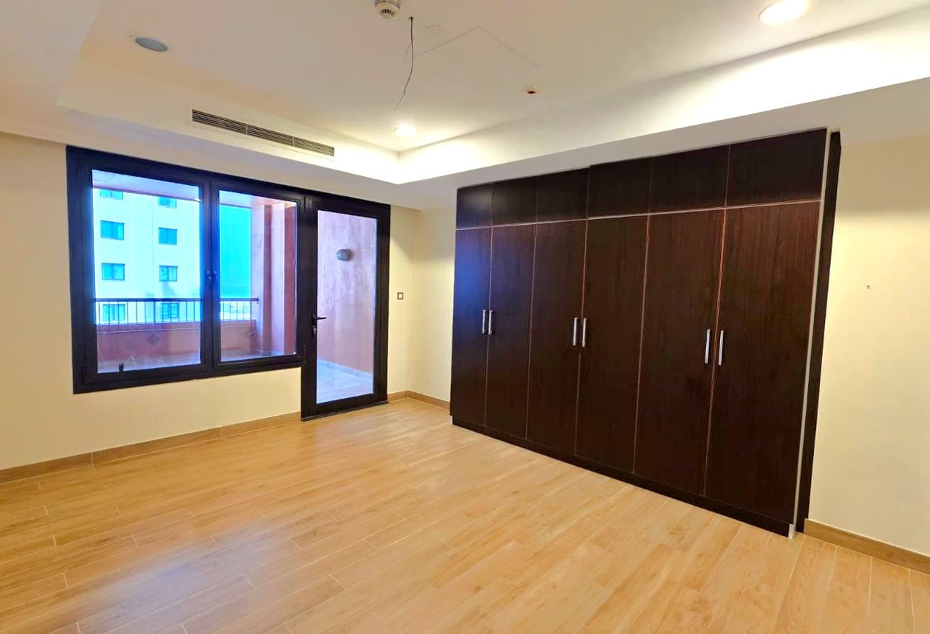 BILLS INCLUDED | SEMI FURNISHED 1 BHK | SEA VIEW - apartment in Porto Arabia