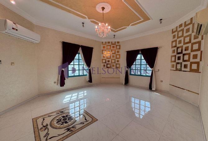 55078240 - Property Main Image