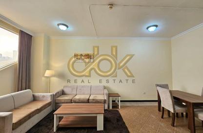 Apartment - 2 Bedrooms - 2 Bathrooms for rent in Musheireb Tower - Musheireb - Musheireb - Doha
