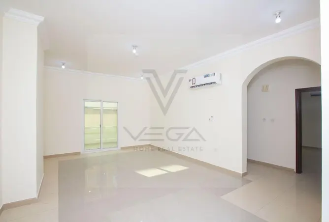 62182110 - Property Image 2
