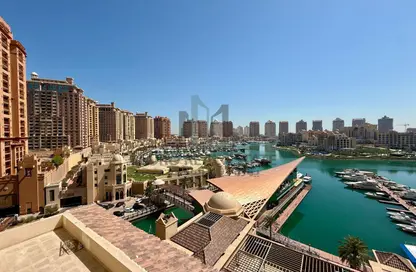 شقة - 3 غرف نوم - 4 حمامات للايجار في طريق بورتو الشرقي - بورتو أرابيا - جزيرة اللؤلؤة - الدوحة
