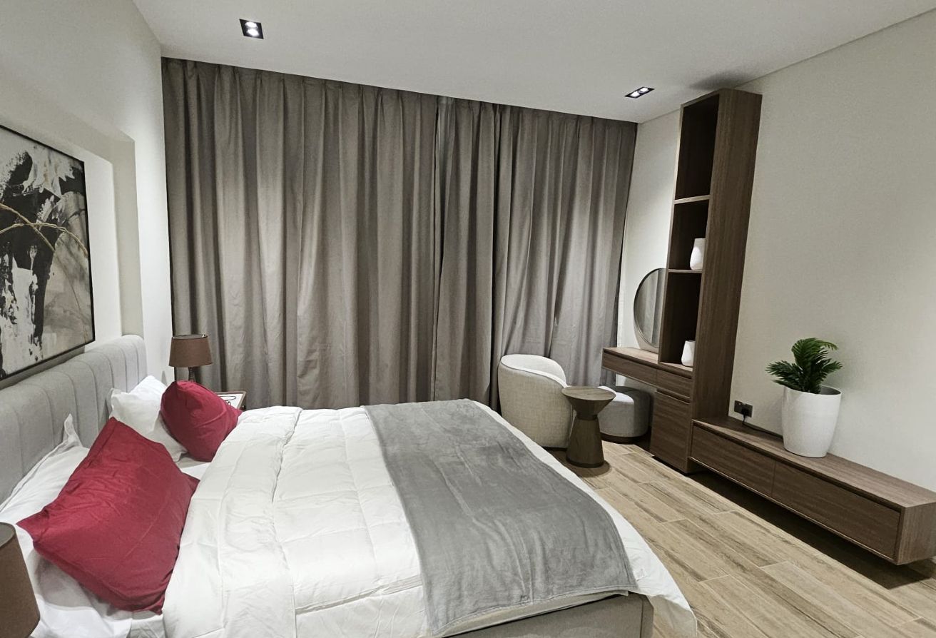 LUXURY BRAND NEW 1 BHK FF NEAR TO BOULEVARD thumbnail 4