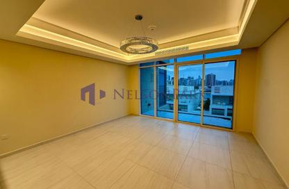 Apartment - 1 Bedroom - 2 Bathrooms for rent in Crystal Residence - Gewan Island - The Pearl Island - Doha