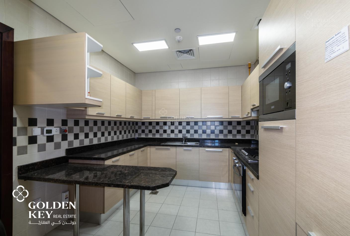 +Gas and Cooling | Semi-Furnished 2BHK | Fox Hills