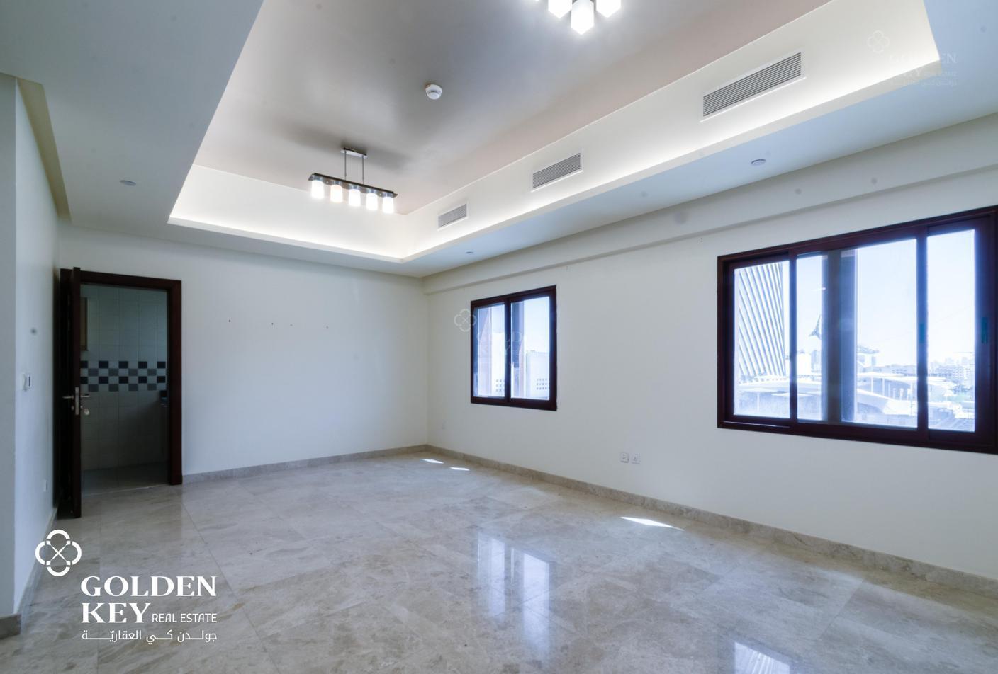 +Gas and Cooling | Semi-Furnished 2BHK | Fox Hills