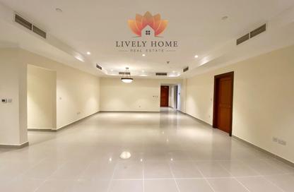 Apartment - 3 - 4 for rent in West Porto Drive - Porto Arabia - The Pearl Island - Doha