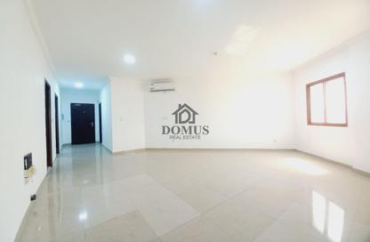 Apartment - 2 - 2 for rent in Al Aman Street - Umm Ghuwailina - Doha