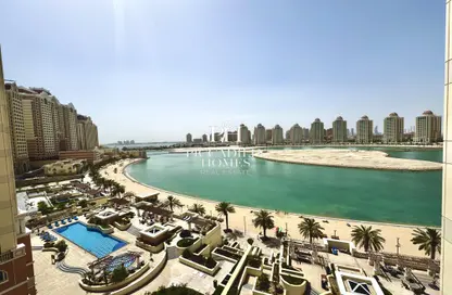 شقة - غرفة نوم - 2 حمامات للايجار في فيفا غرب - فيفا بحرية - جزيرة اللؤلؤة - الدوحة