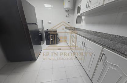 Apartment - 2 Bedrooms - 2 Bathrooms for rent in Al Sadd Road - Al Sadd - Doha